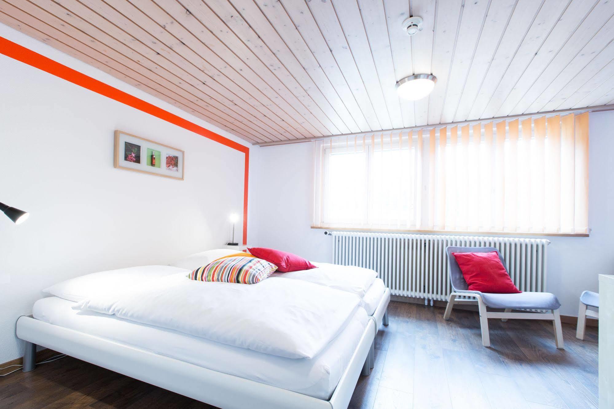 Ziegelhuesi Hotel, Stettlen Bei Bern Exterior foto